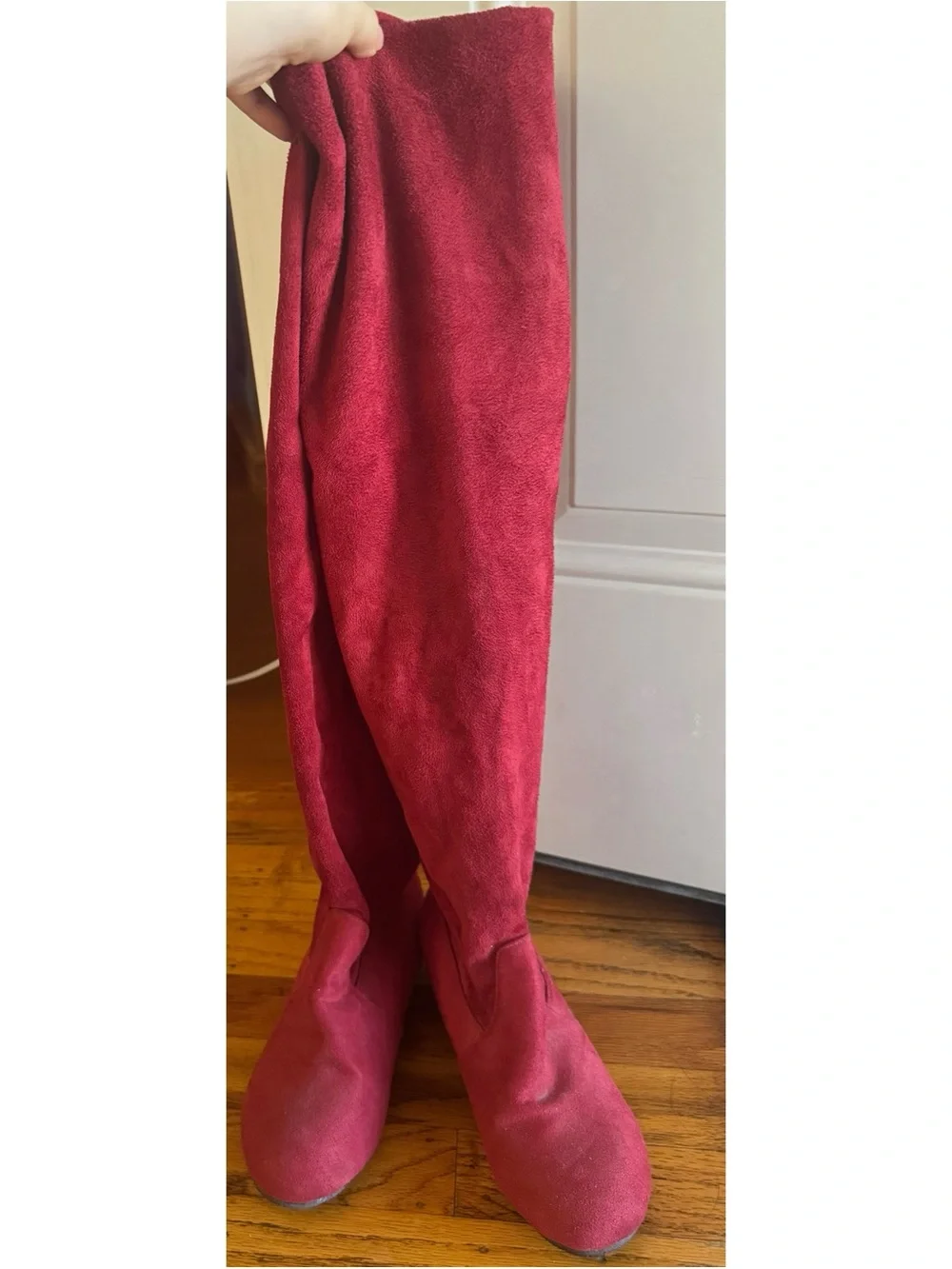 👢 Caramel Brown & Red Thigh High Boots (2)